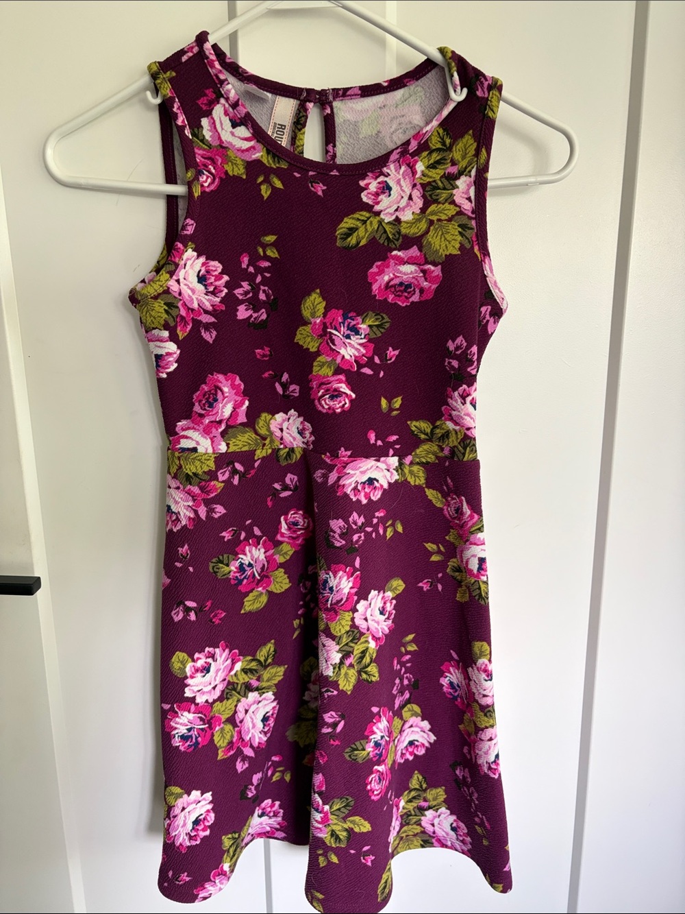 Girls size 10/12 Floral Skater Dress in Deep Berry